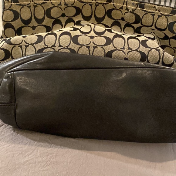 Coach clearance black and gray - Picture 3 of 6